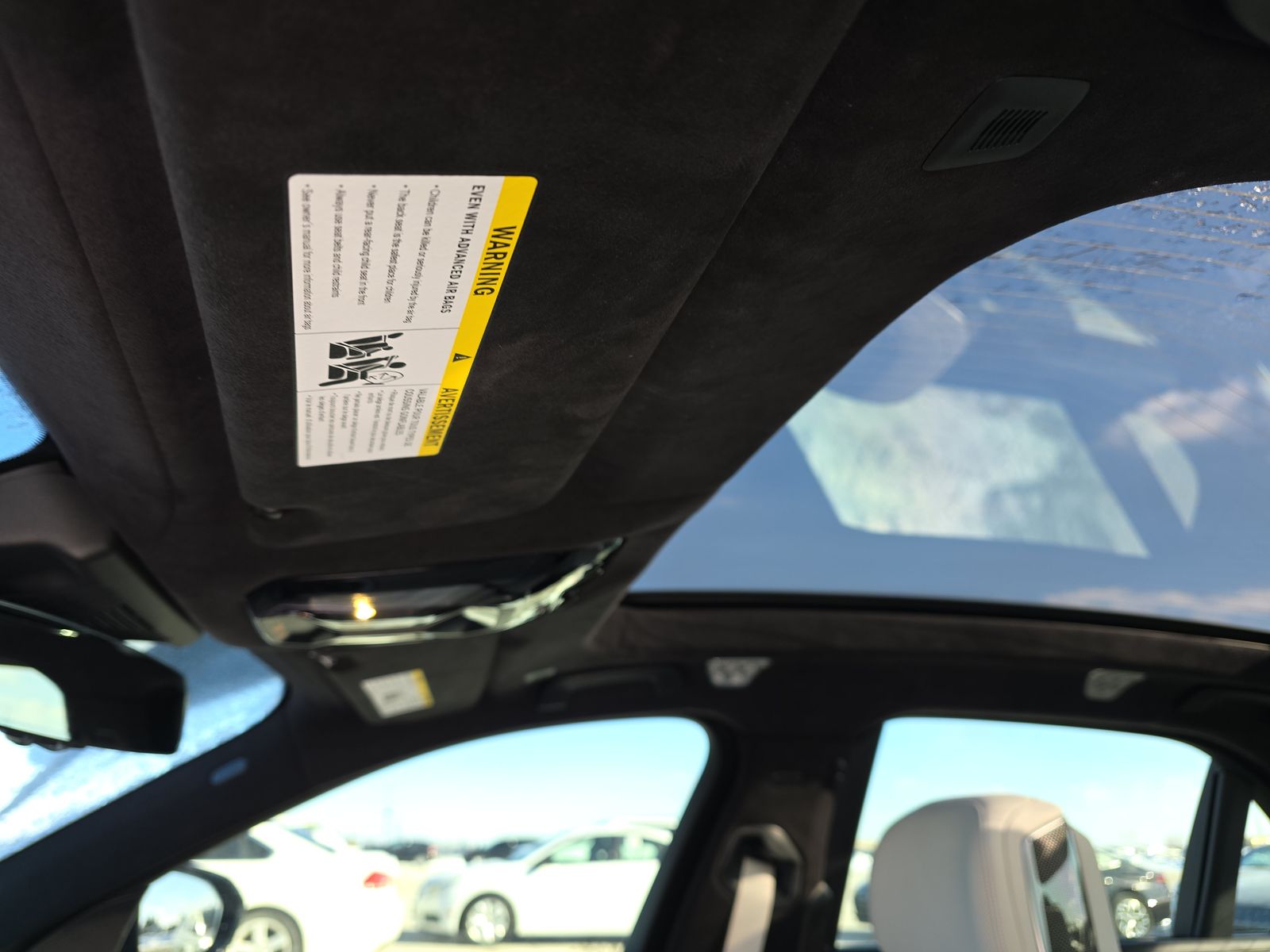 2025 BMW 7 Series 760i xDrive AWD