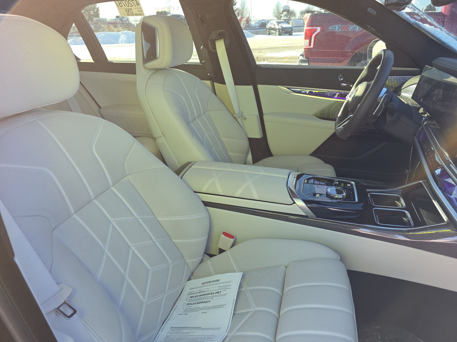 2025 BMW 7 Series 760i xDrive AWD