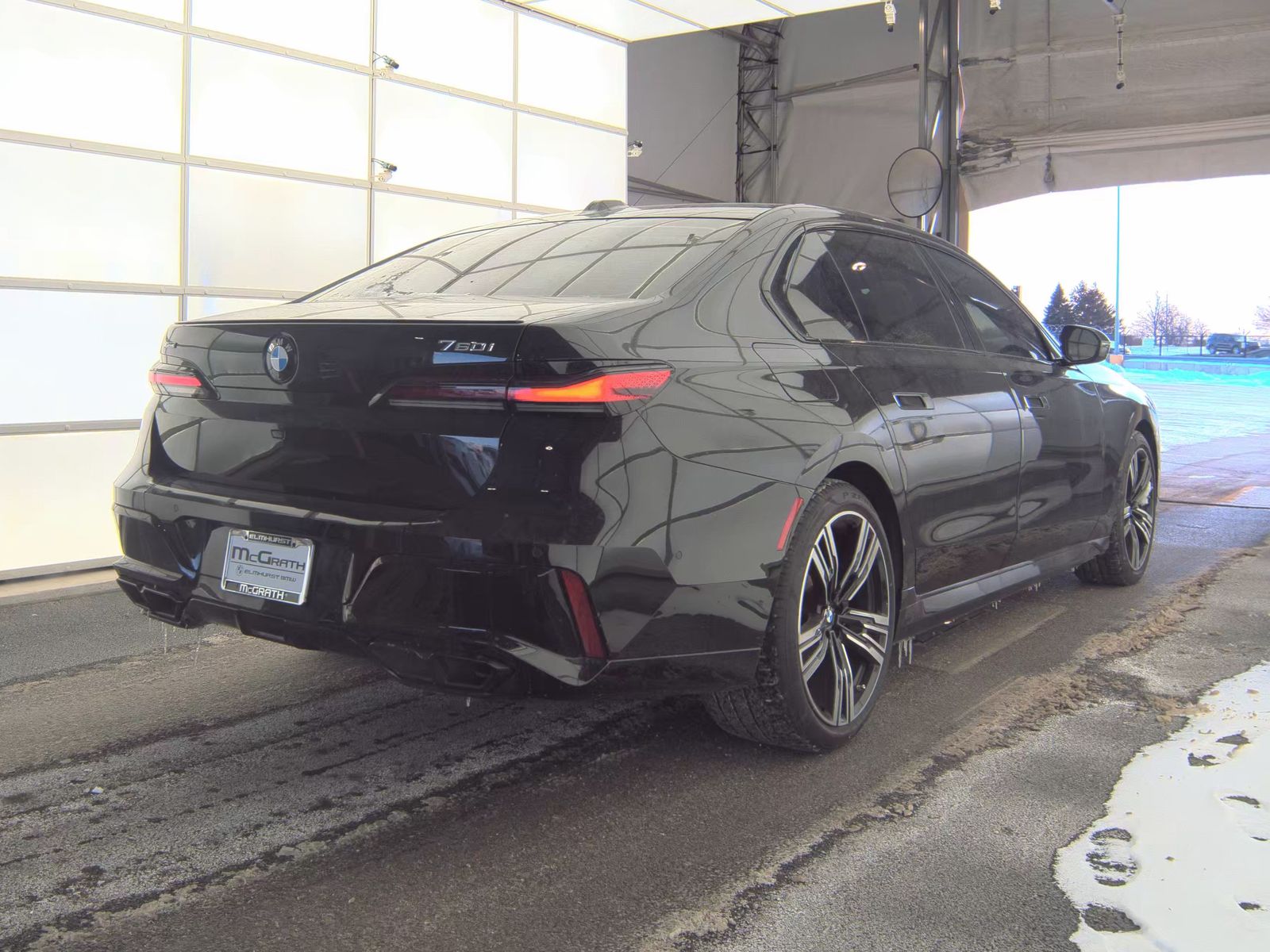 2025 BMW 7 Series 760i xDrive AWD