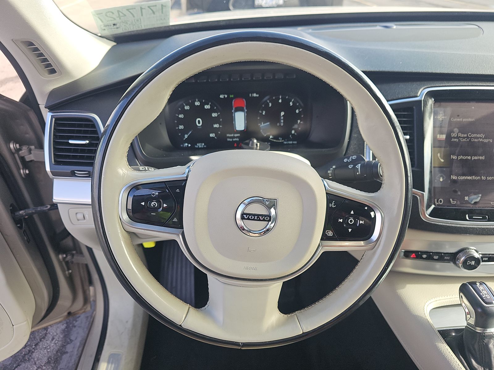 2016 Volvo XC90 T5 Momentum AWD