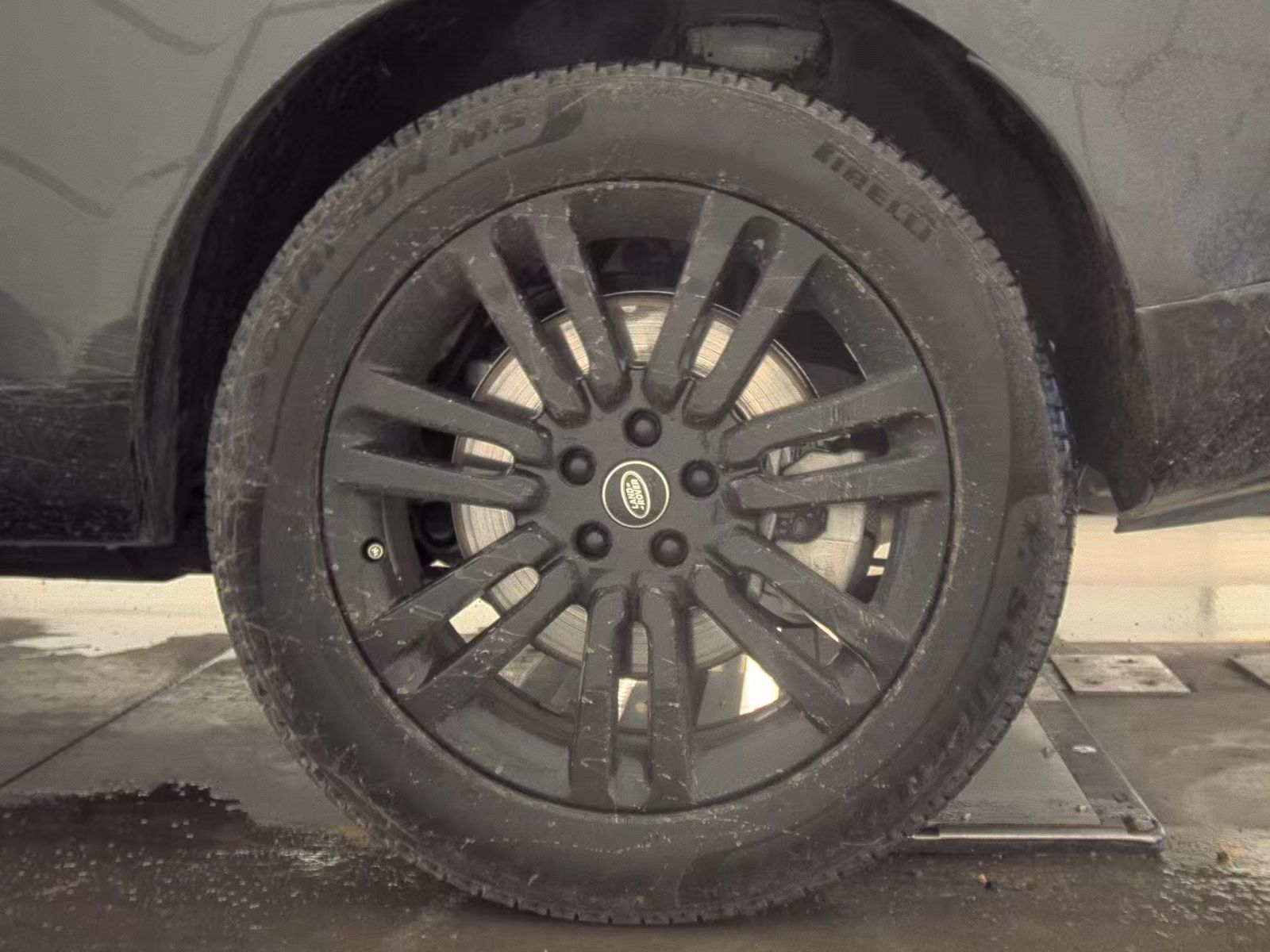 2024 Land Rover Range Rover SE AWD