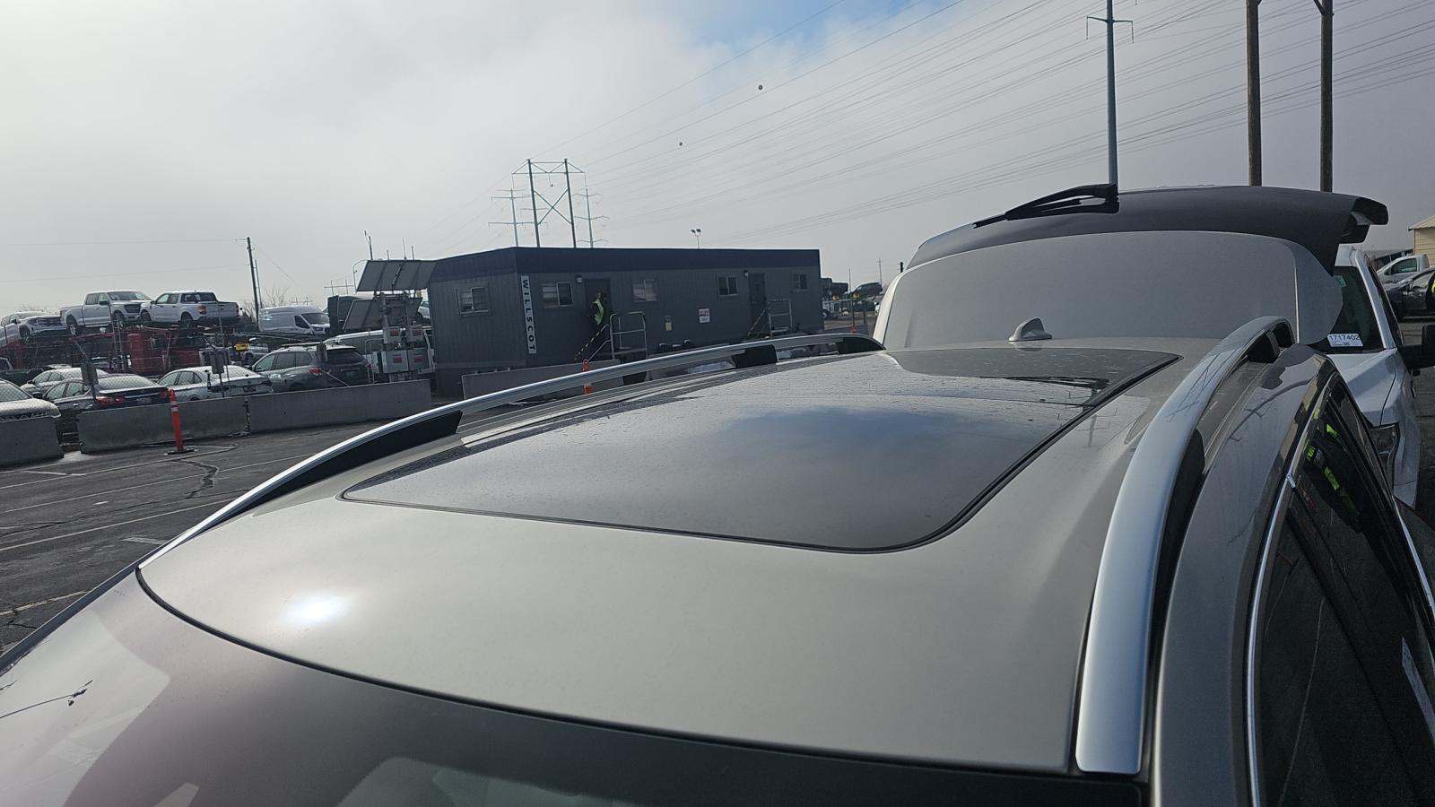 2016 Volvo XC90 T5 Momentum AWD