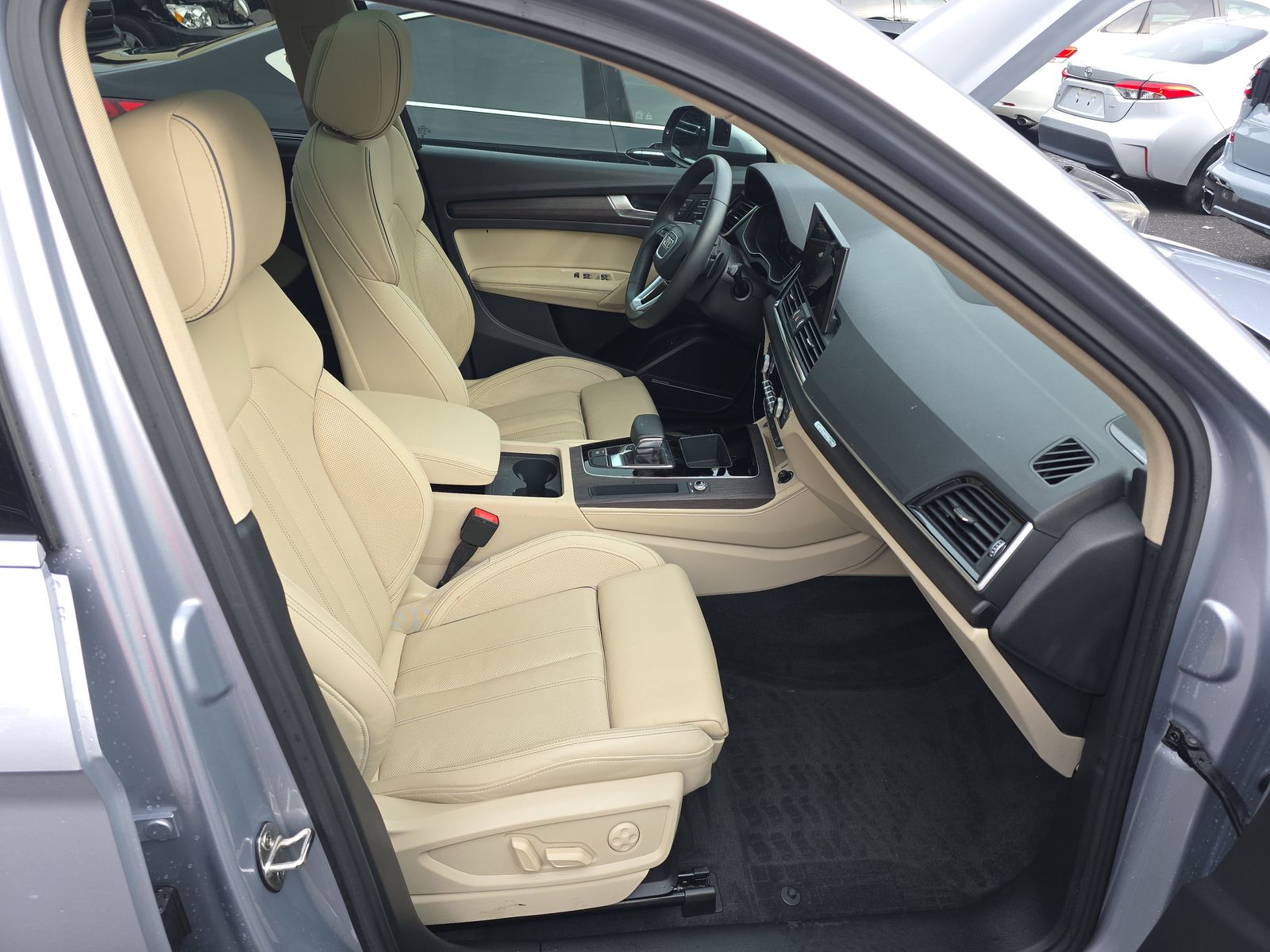 2024 Audi Q5 S line Premium Plus AWD