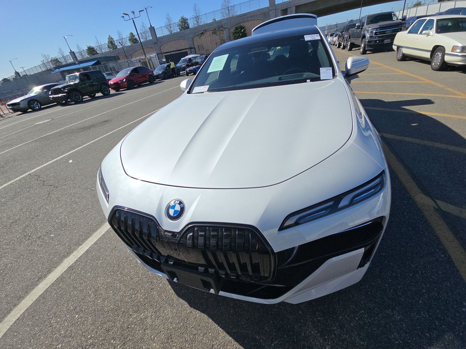 2025 BMW 7 Series 760i xDrive AWD