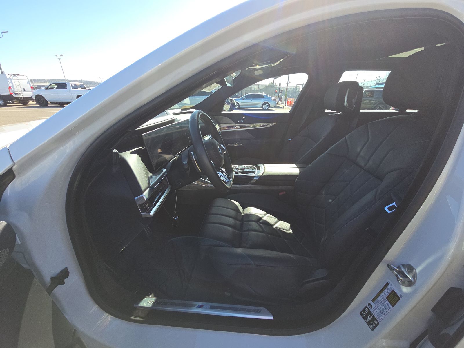 2025 BMW 7 Series 760i xDrive AWD