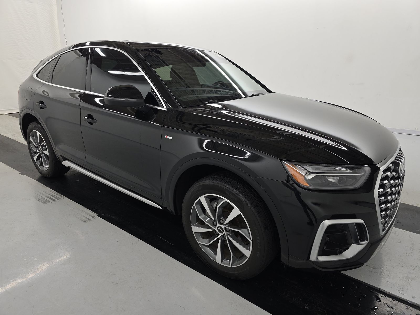 2023 Audi Q5 S line Premium Plus AWD