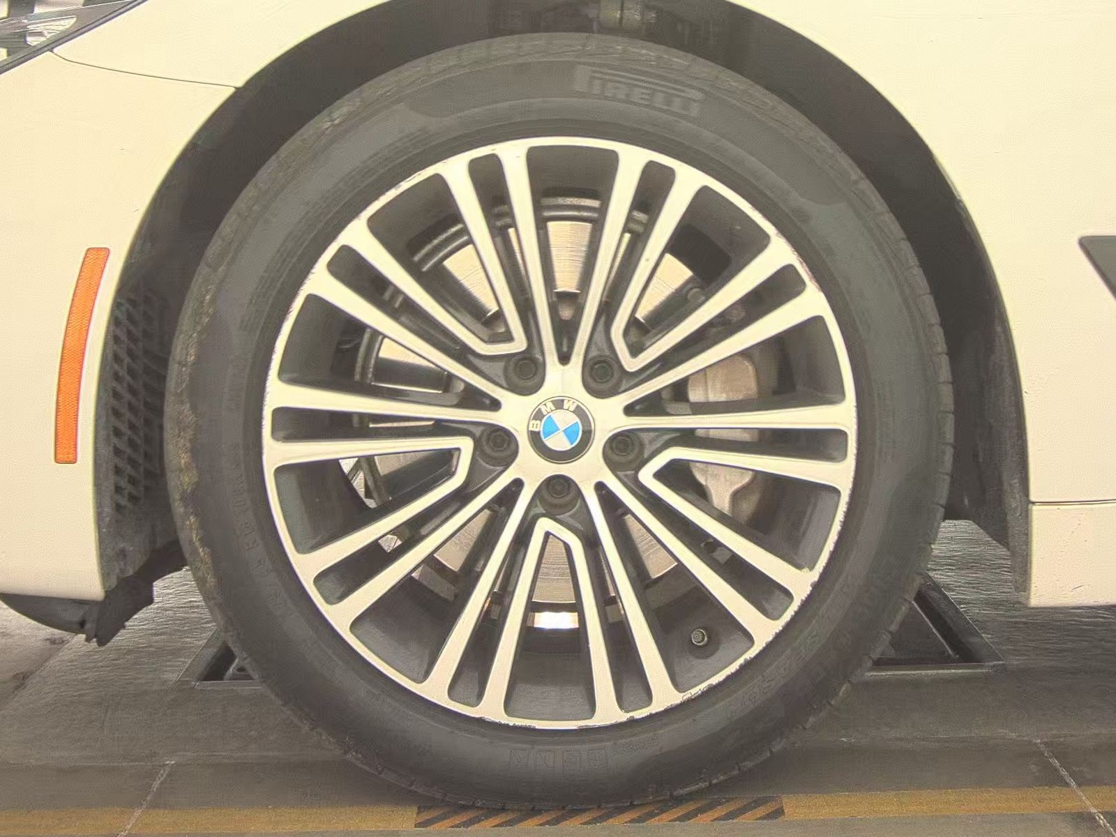 2018 BMW 5 Series 540i RWD