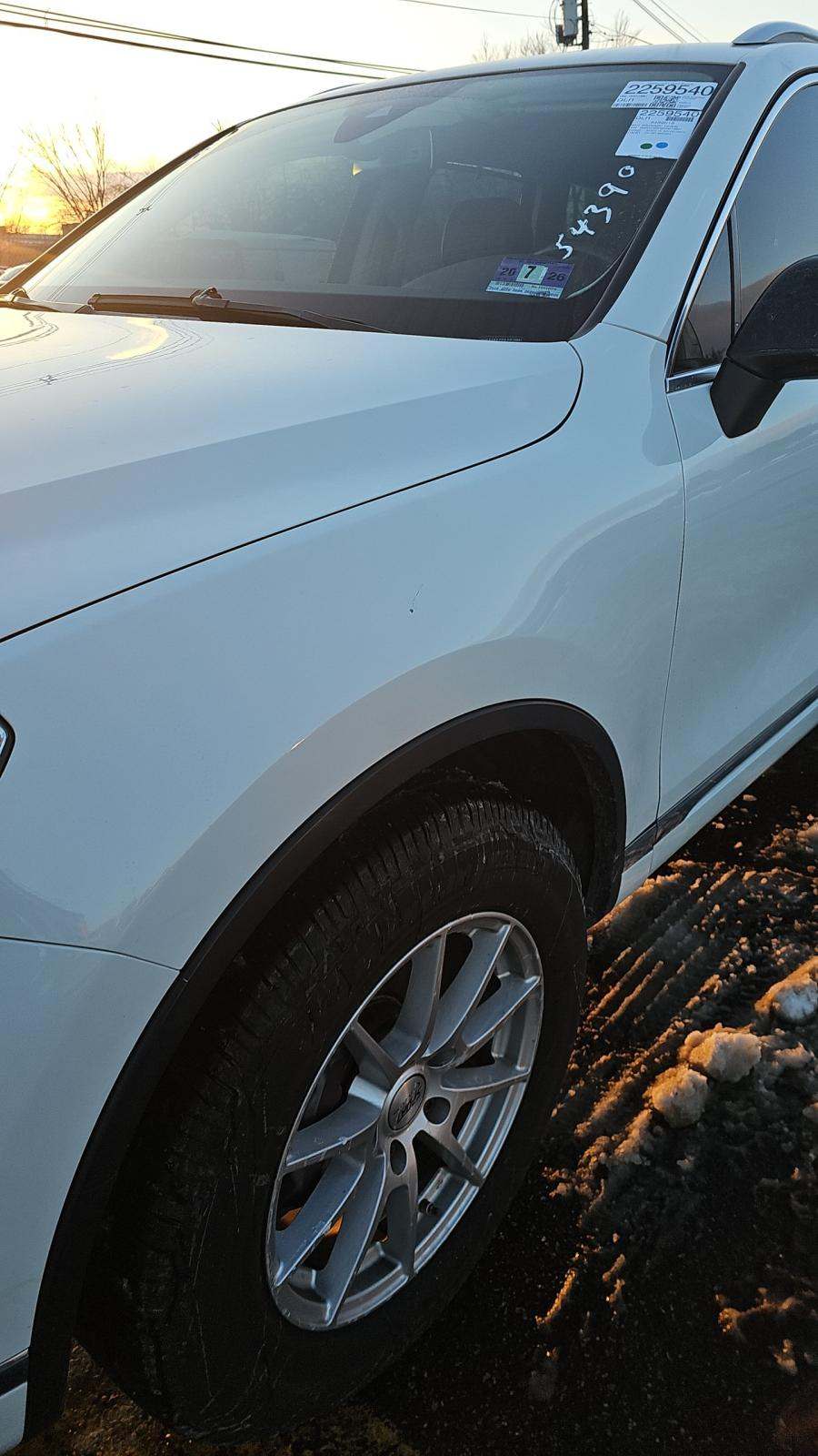 2016 Volkswagen Touareg 3.6L Sport AWD