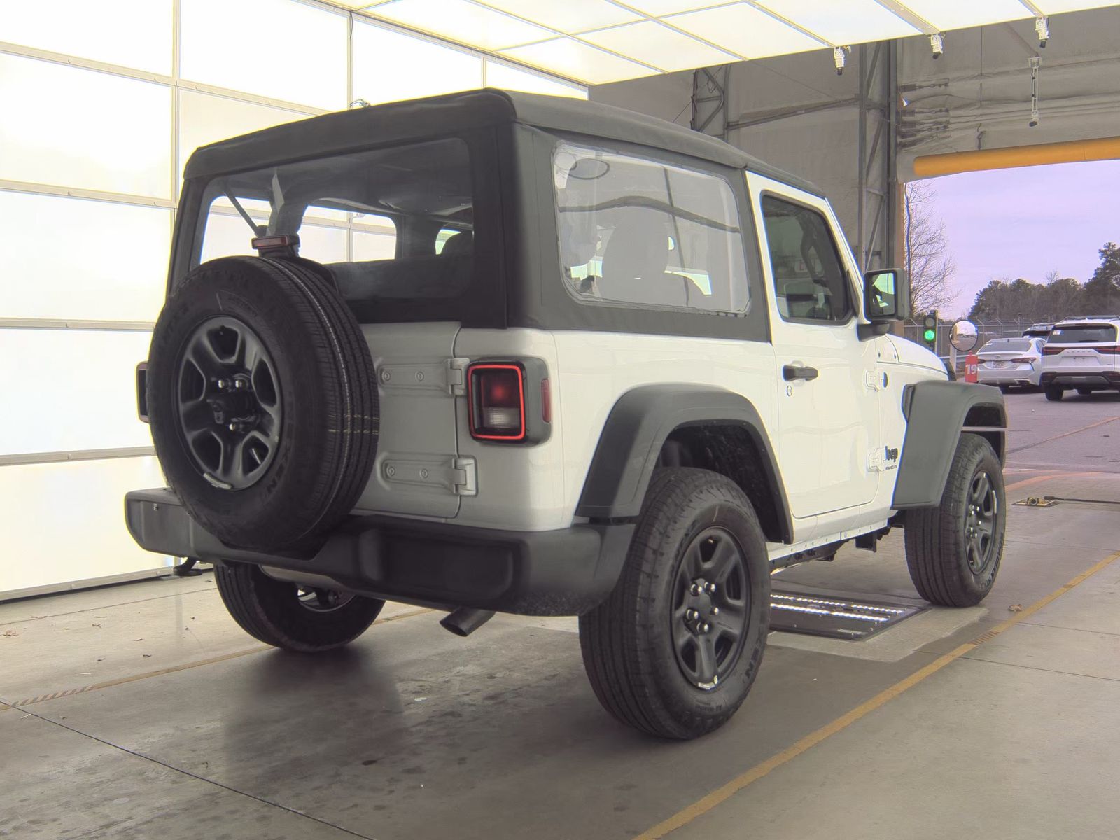 Jeep Wrangler 2 Door Sport снимка Jeep Wrangler 2 Door Sport