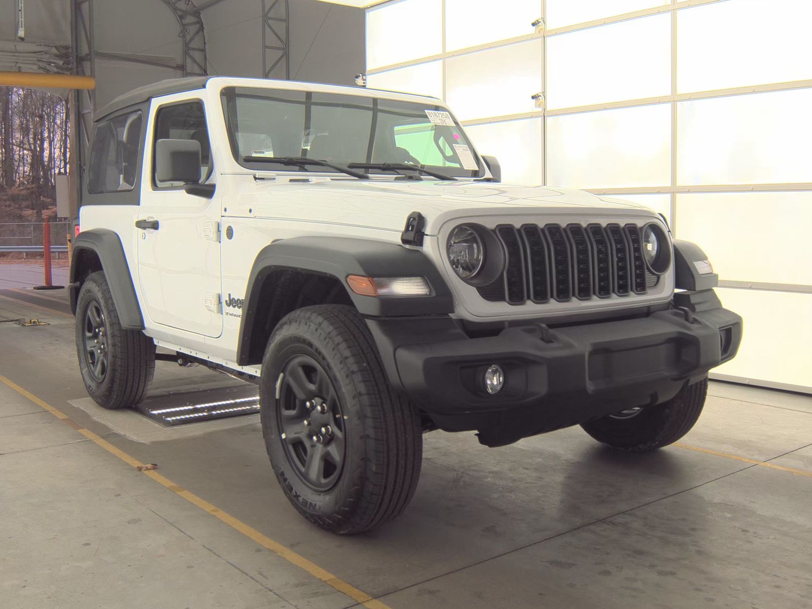Jeep Wrangler 2 Door Sport снимка Jeep Wrangler 2 Door Sport