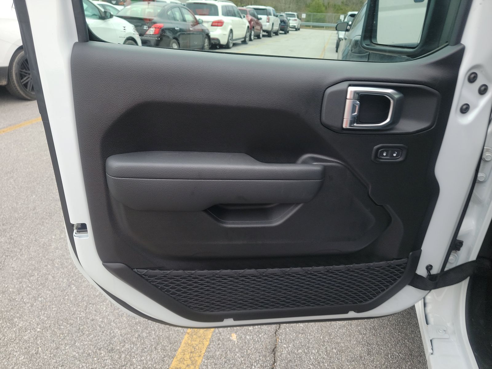 Jeep Wrangler 2 Door Sport снимка Jeep Wrangler 2 Door Sport