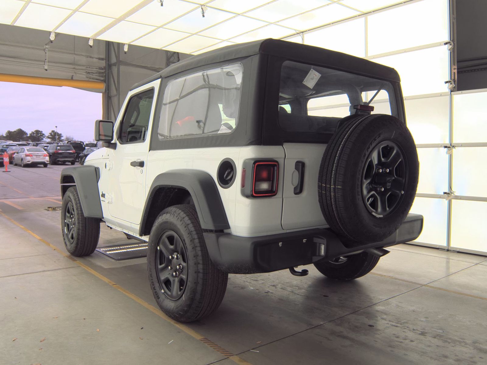 Jeep Wrangler 2 Door Sport снимка Jeep Wrangler 2 Door Sport
