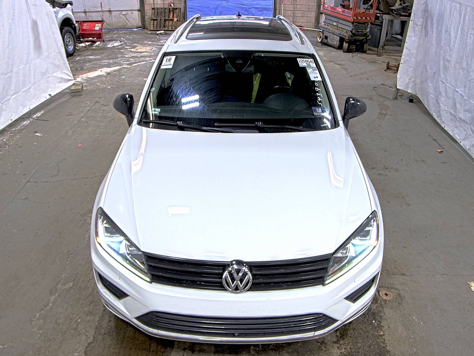 2016 Volkswagen Touareg 3.6L Sport AWD