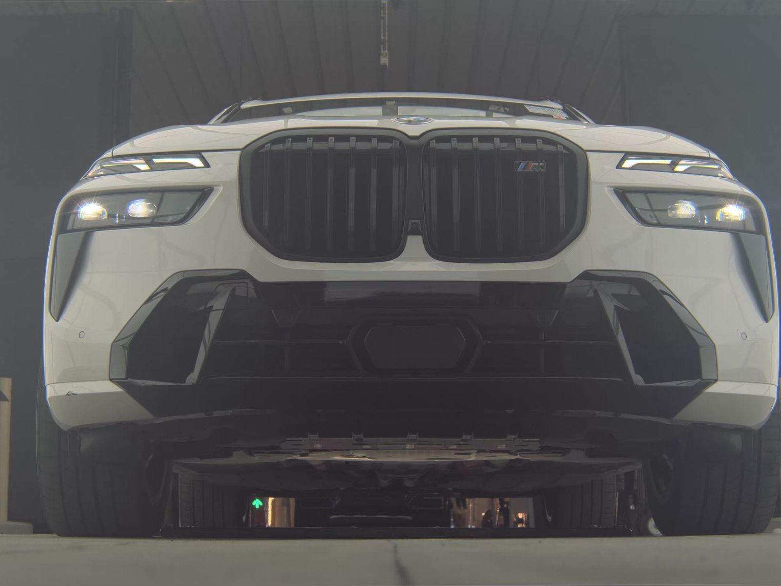 2024 BMW X7 M60i AWD