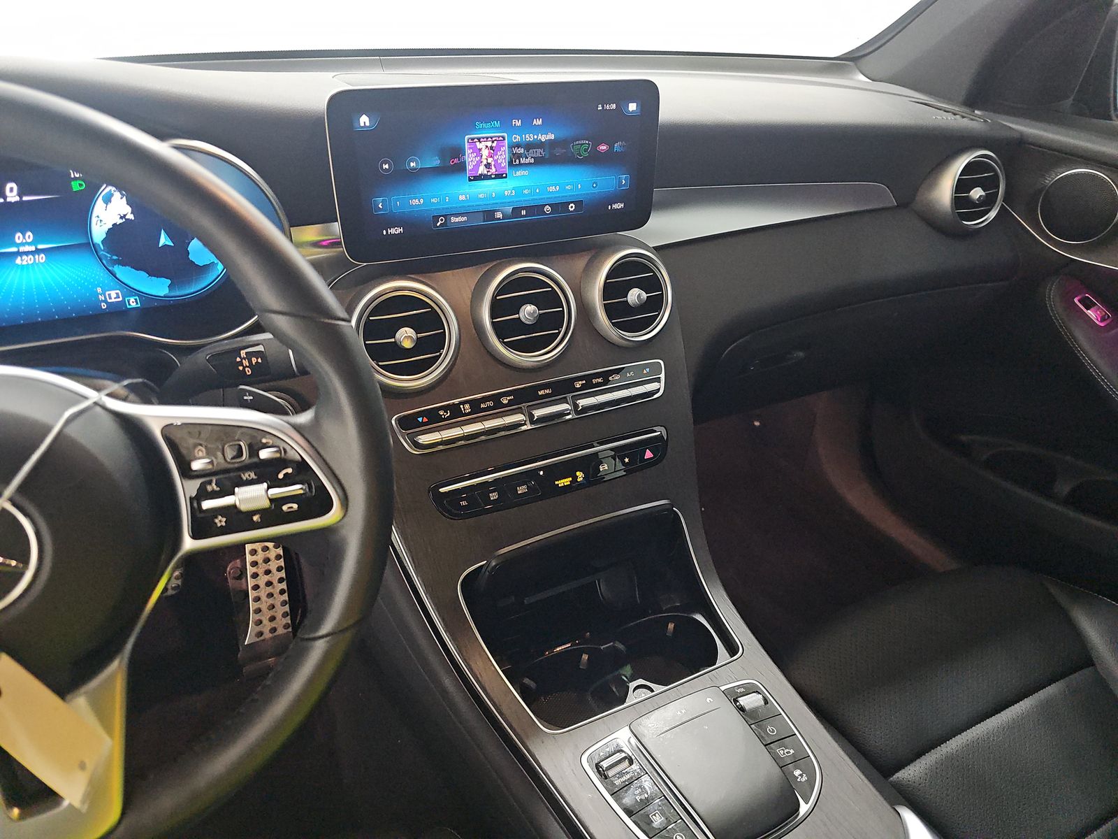 2022 Mercedes-Benz GLC GLC 300 AWD