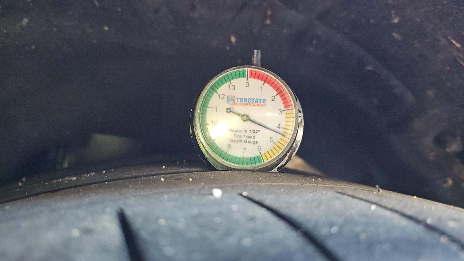 2023 BMW M4 Base RWD