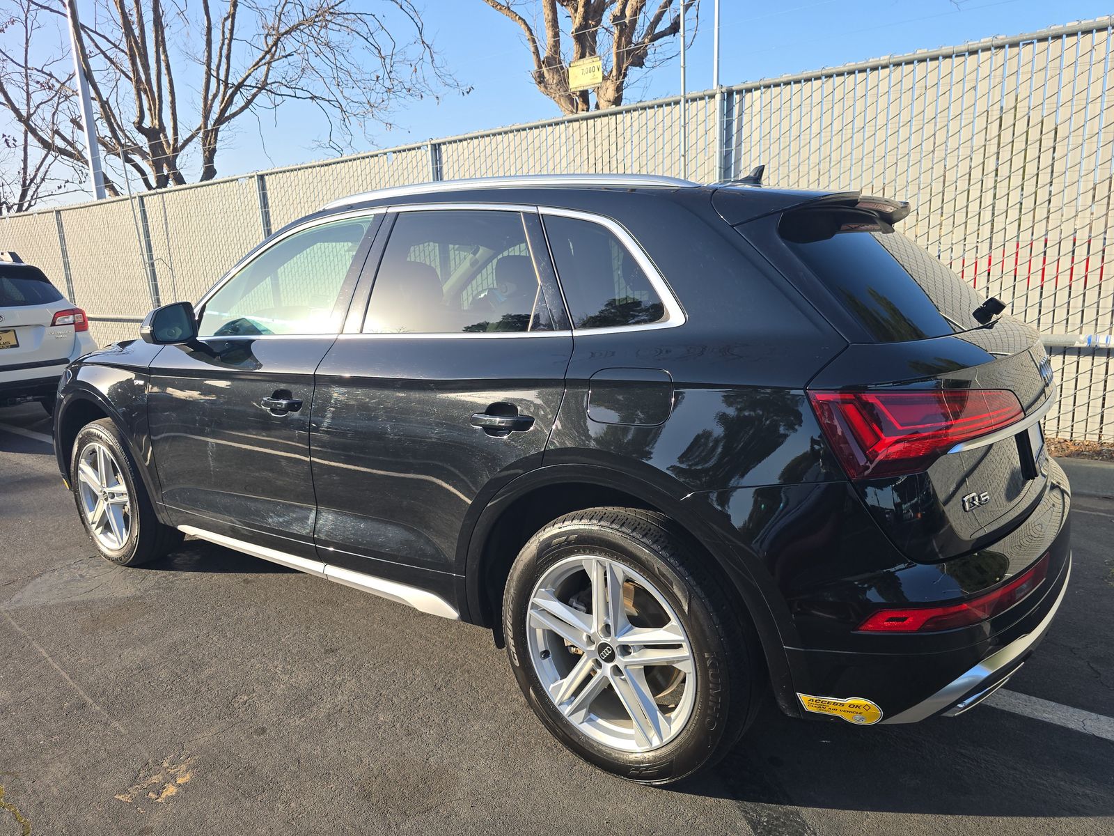 2022 Audi Q5 e Plug-In Hybrid S line Premium Plus AWD
