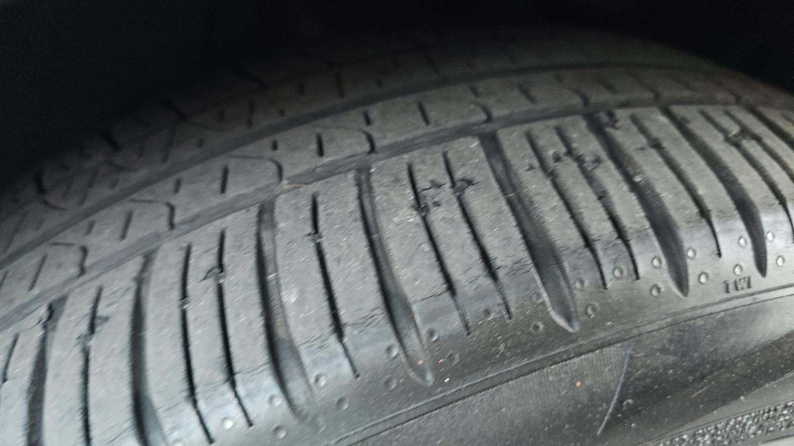 2022 Land Rover Range Rover Evoque R-Dynamic SE AWD