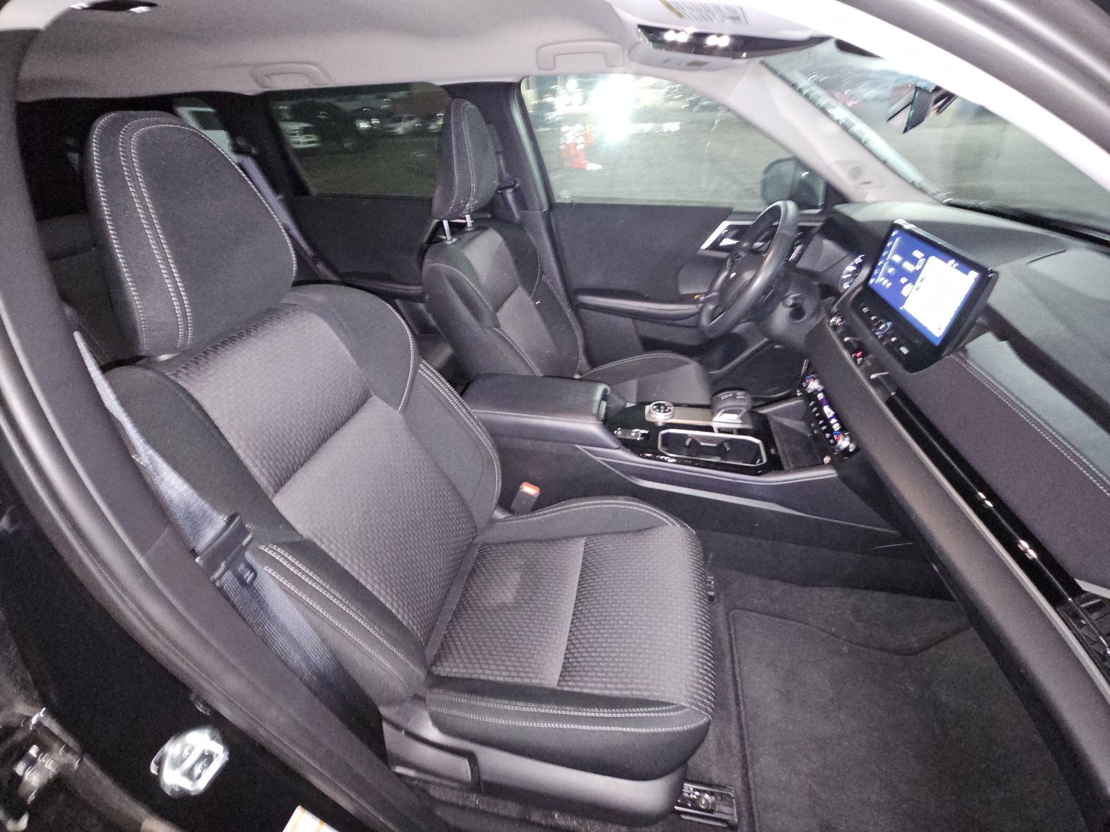 2025 Mitsubishi Outlander ES AWD