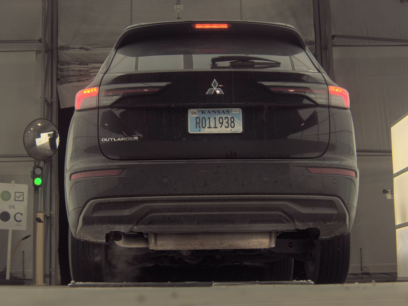 2025 Mitsubishi Outlander ES AWD