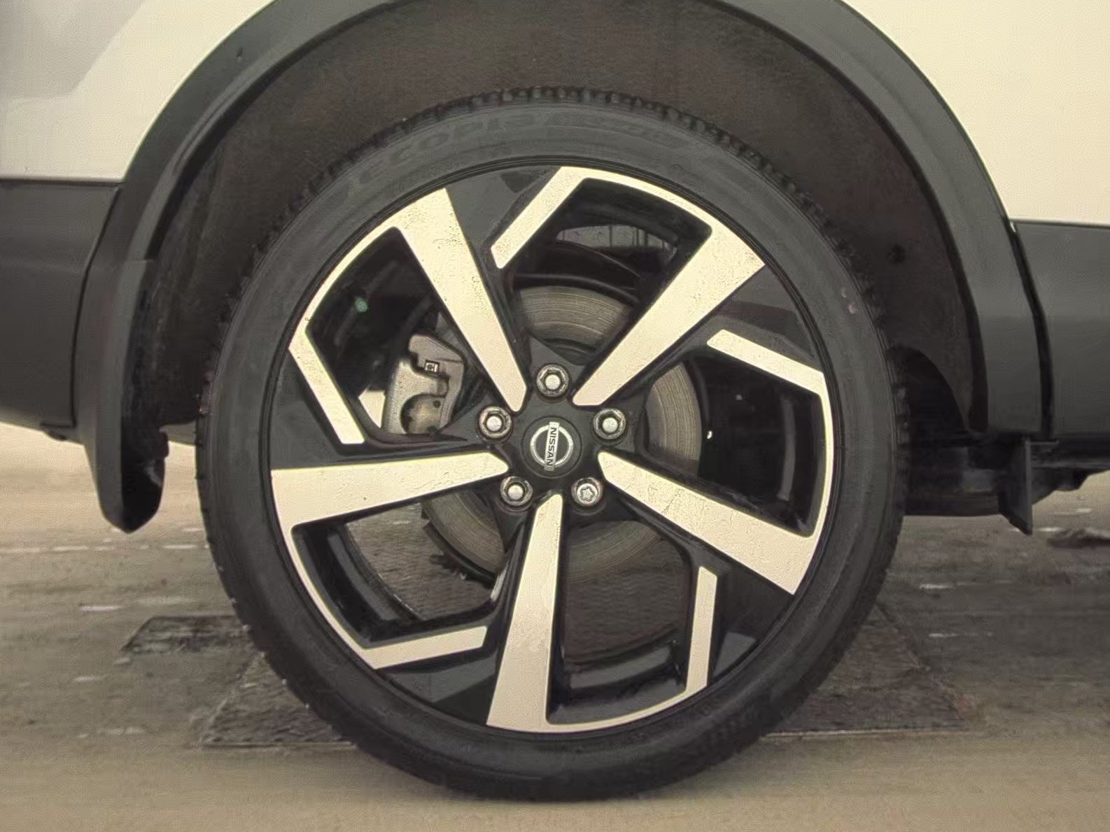 2022 Nissan Rogue Sport SL AWD