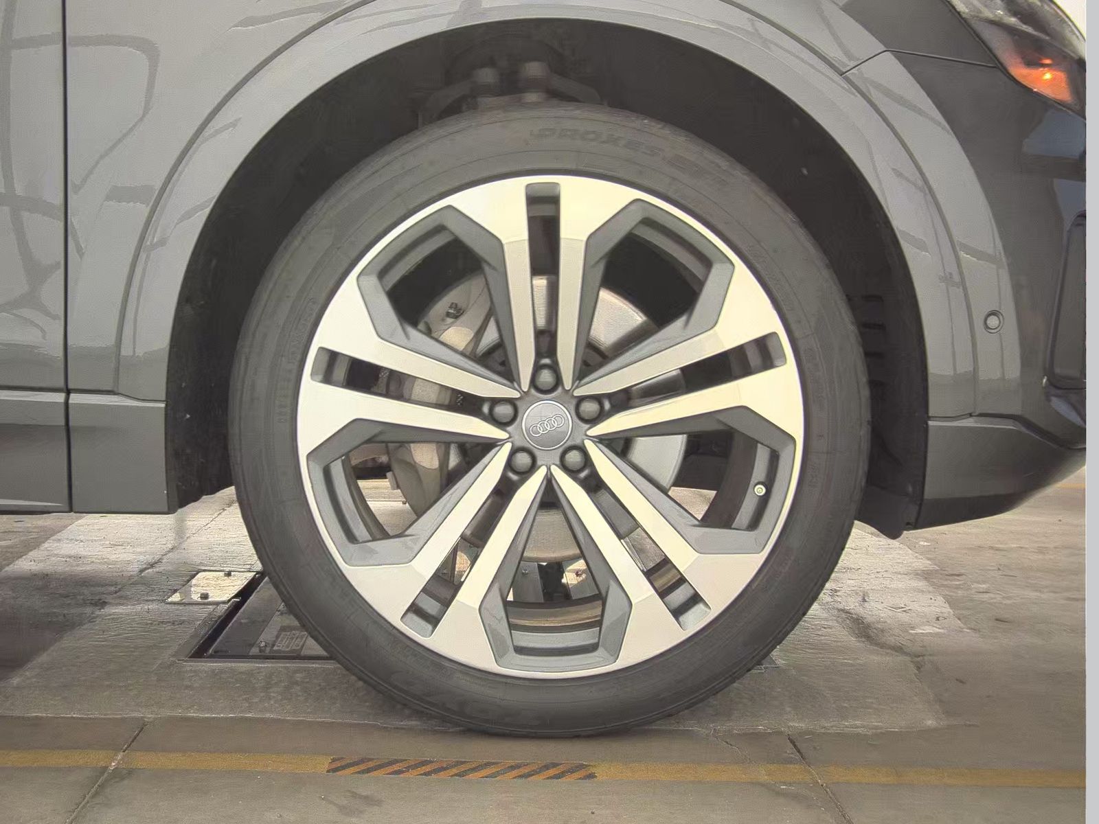 2020 Audi Q8 Prestige AWD