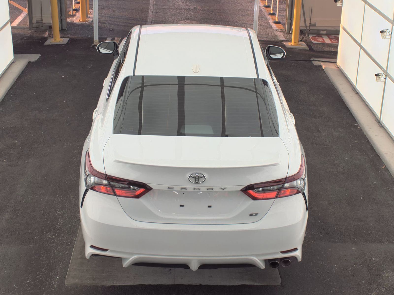 2024 Toyota Camry SE FWD