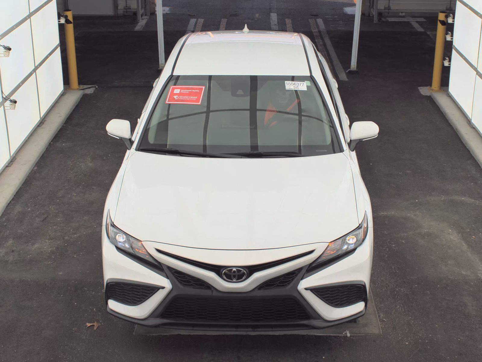 2024 Toyota Camry SE FWD