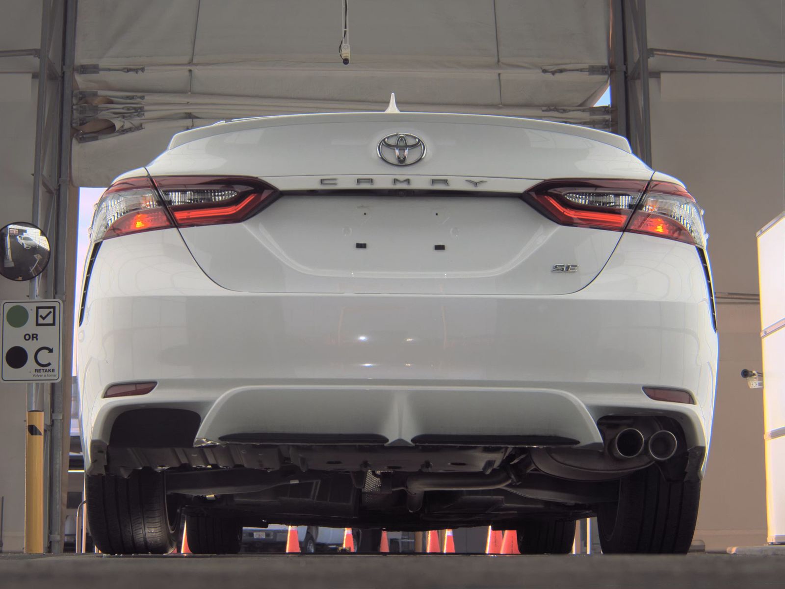 2024 Toyota Camry SE FWD