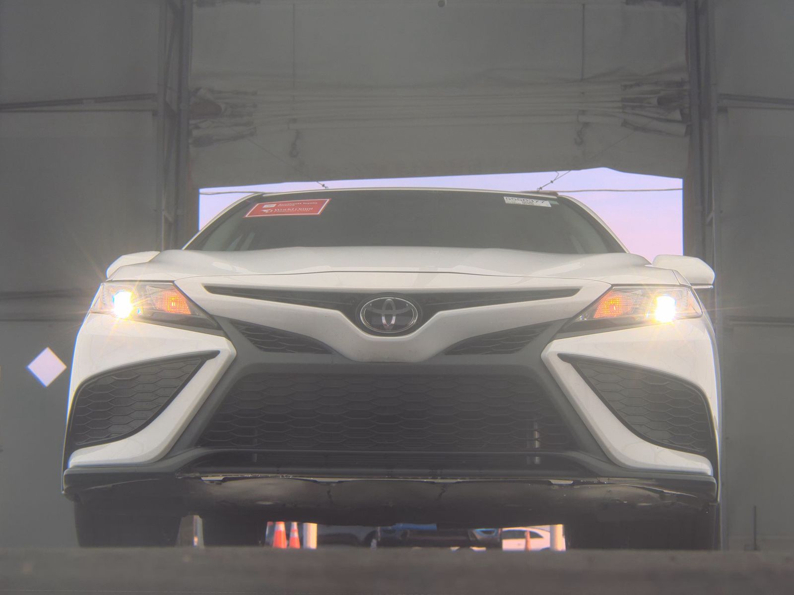 2024 Toyota Camry SE FWD