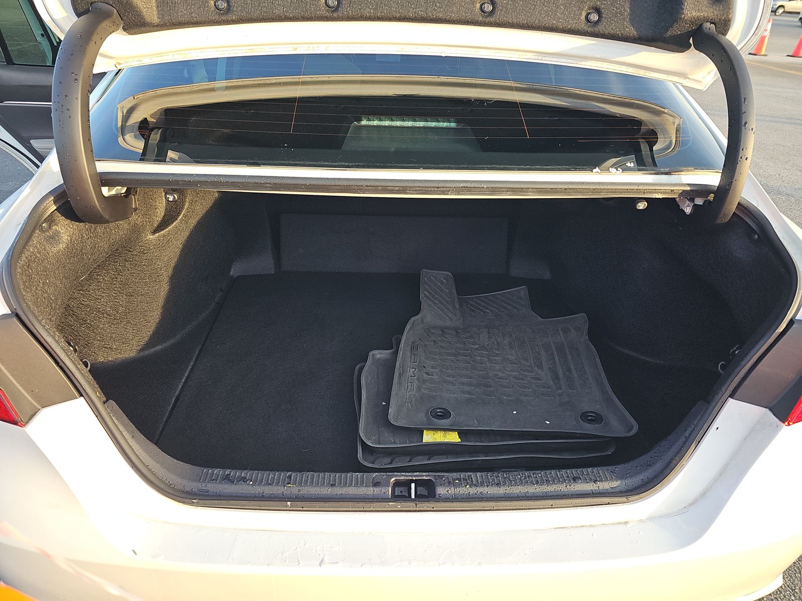 2024 Toyota Camry SE FWD