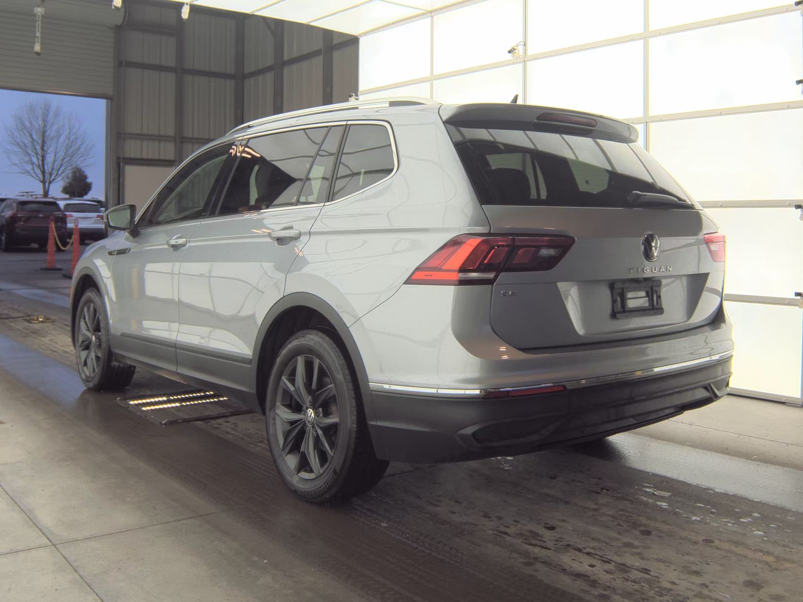 2024 Volkswagen Tiguan 2.0T SE FWD