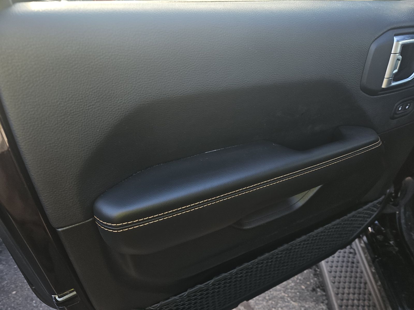 2025 Jeep Wrangler 4xe Sahara AWD