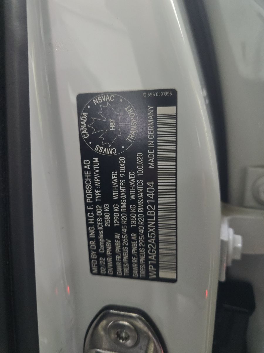 2022 Porsche Macan S AWD