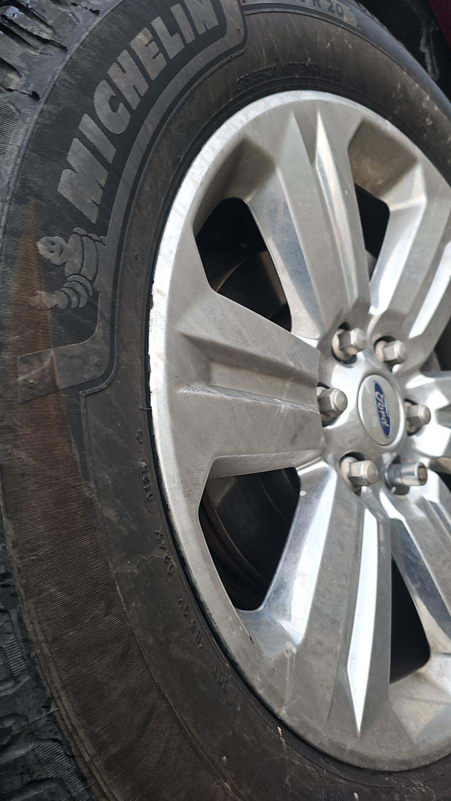 2019 Ford F-150 Lariat AWD