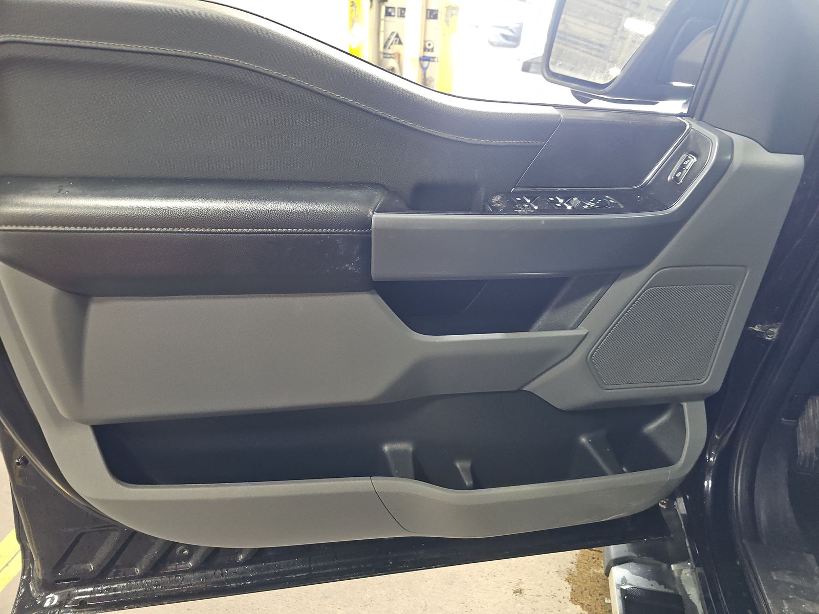 2024 Ford F-150 XLT AWD