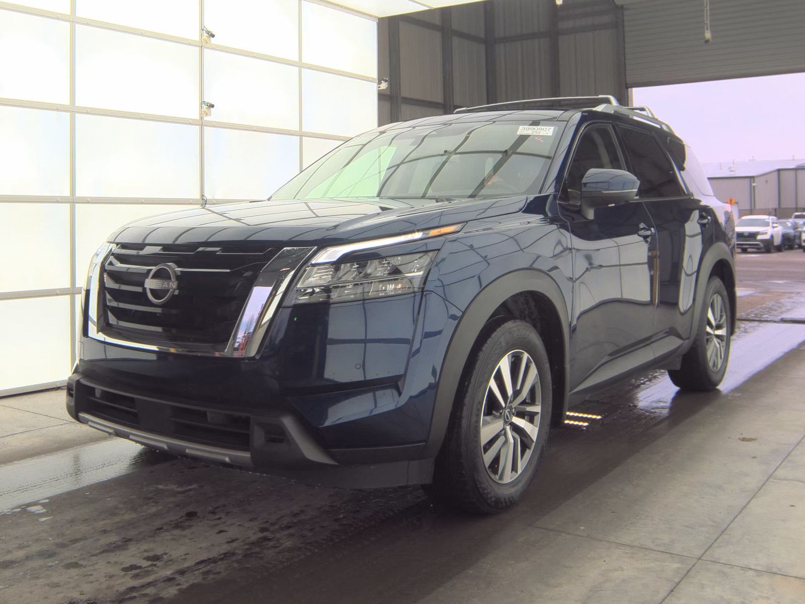 2024 Nissan Pathfinder SL FWD