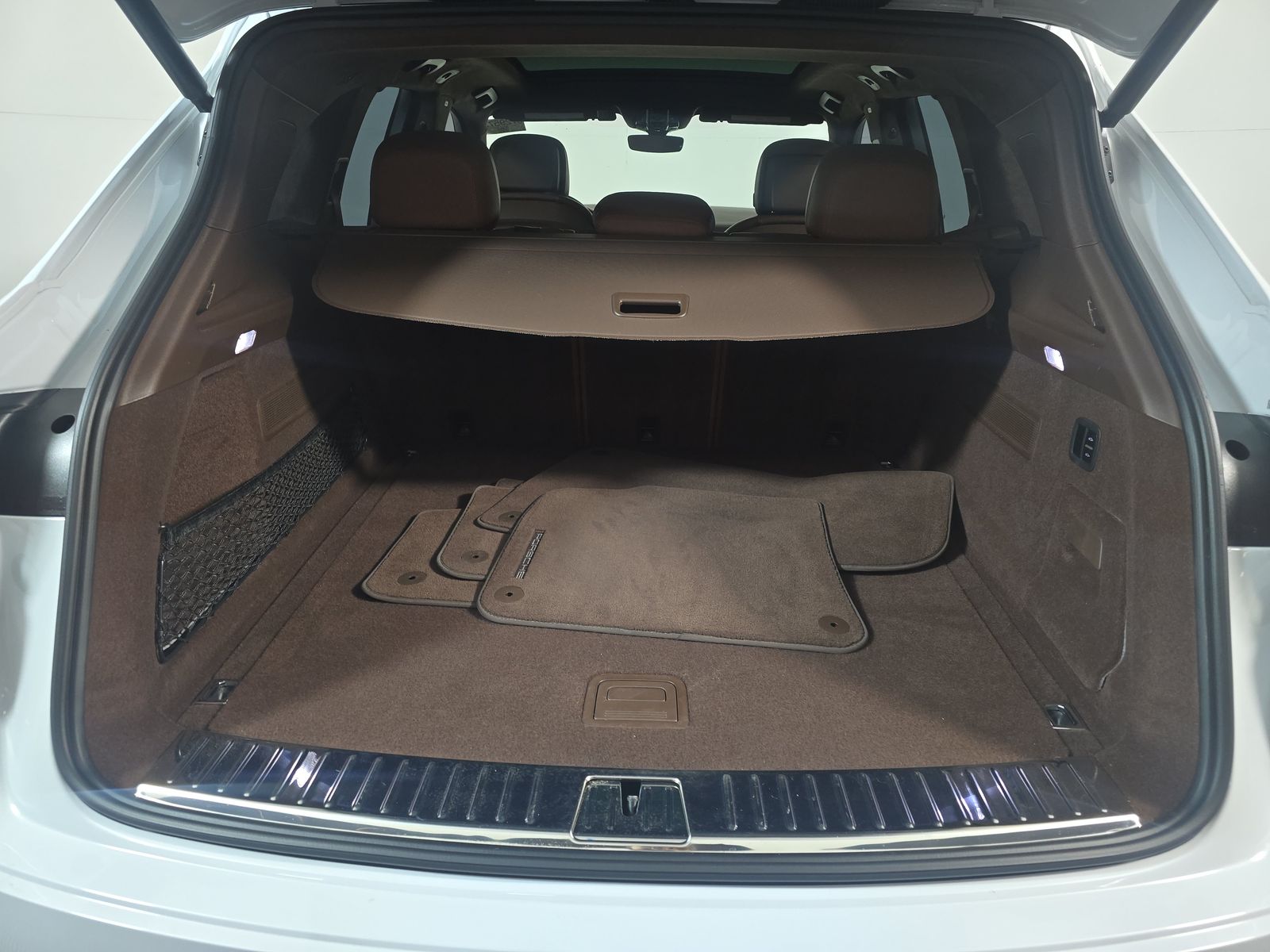 2022 Porsche Cayenne E-Hybrid Turbo S AWD