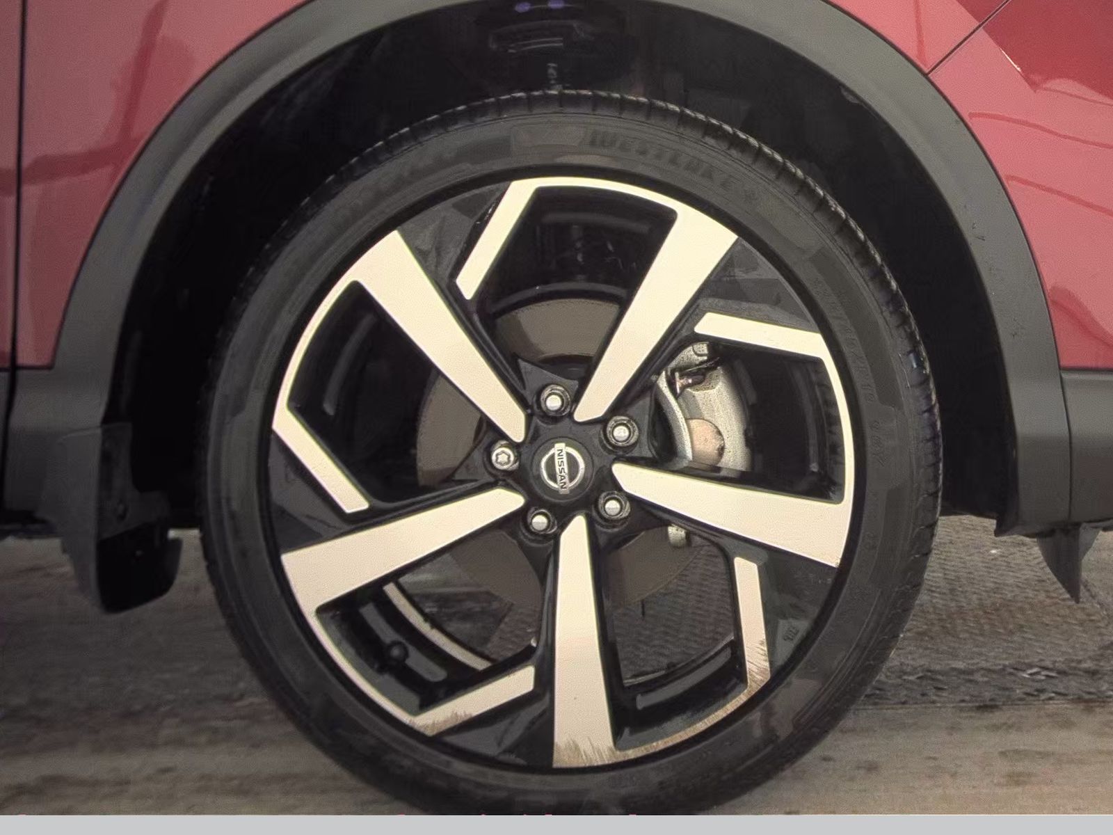 2022 Nissan Rogue Sport SL AWD