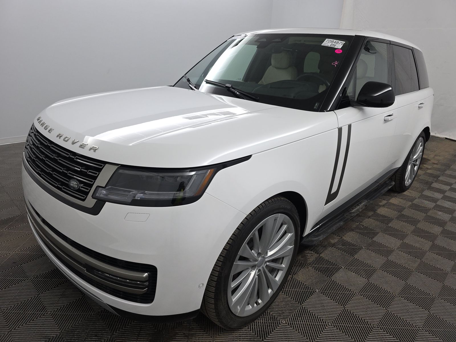 2024 Land Rover Range Rover SE AWD