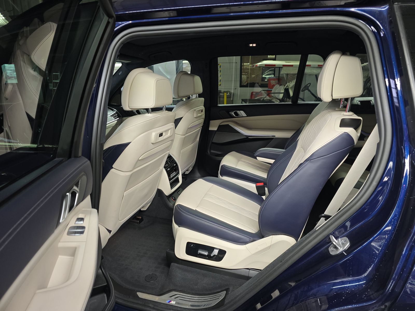 2021 BMW X7 xDrive40i AWD