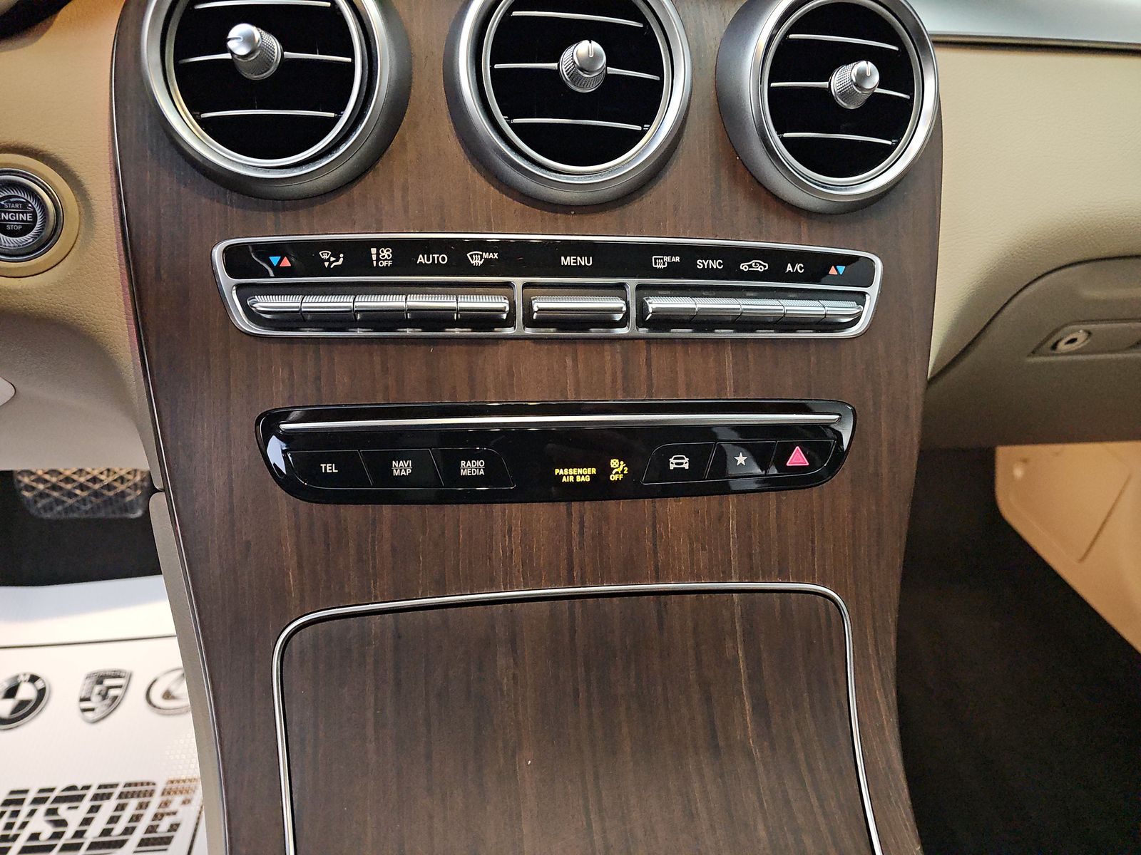 2022 Mercedes-Benz GLC GLC 300 AWD