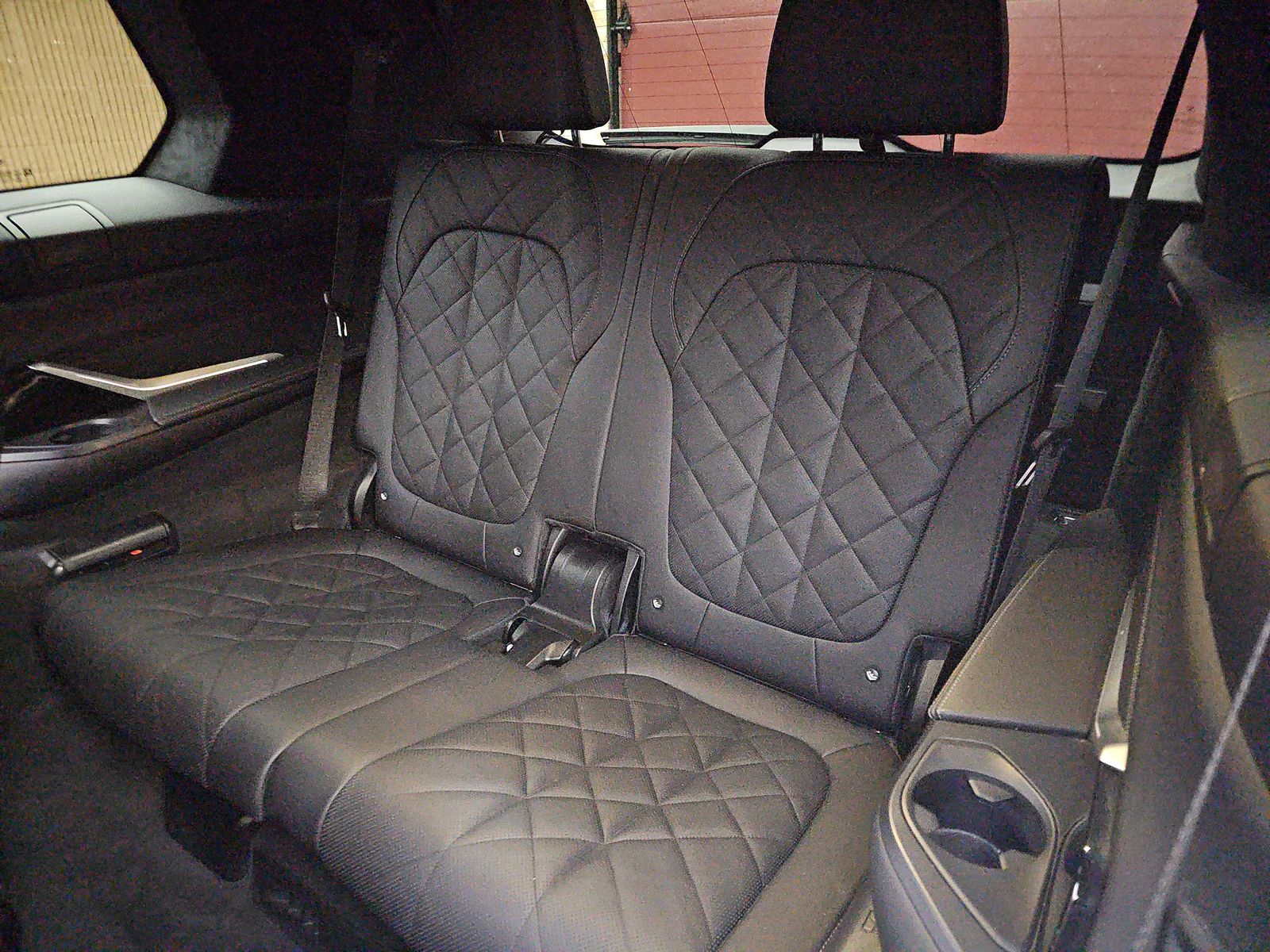 2023 BMW X7 xDrive40i AWD