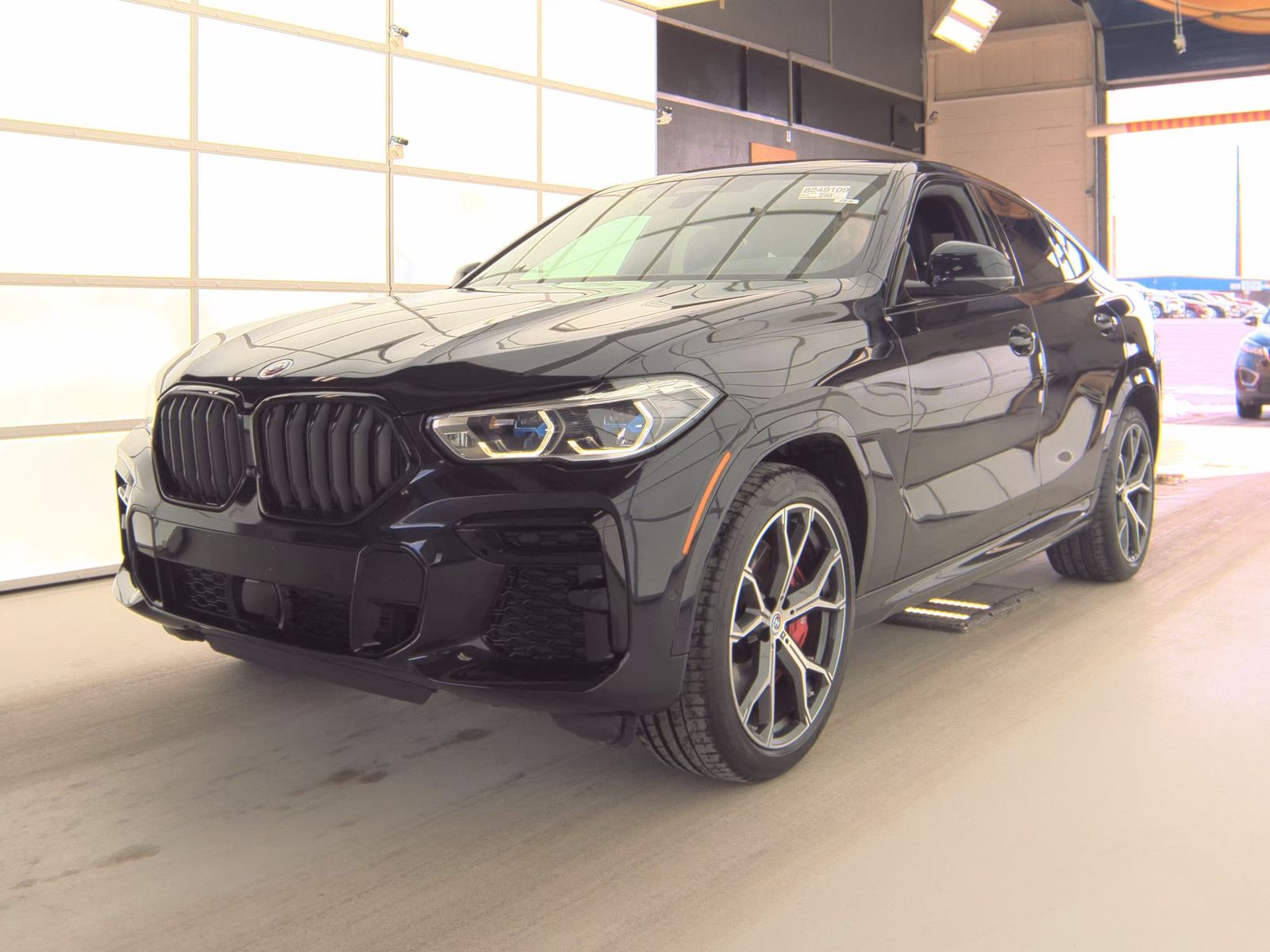 2023 BMW X6 M50i AWD