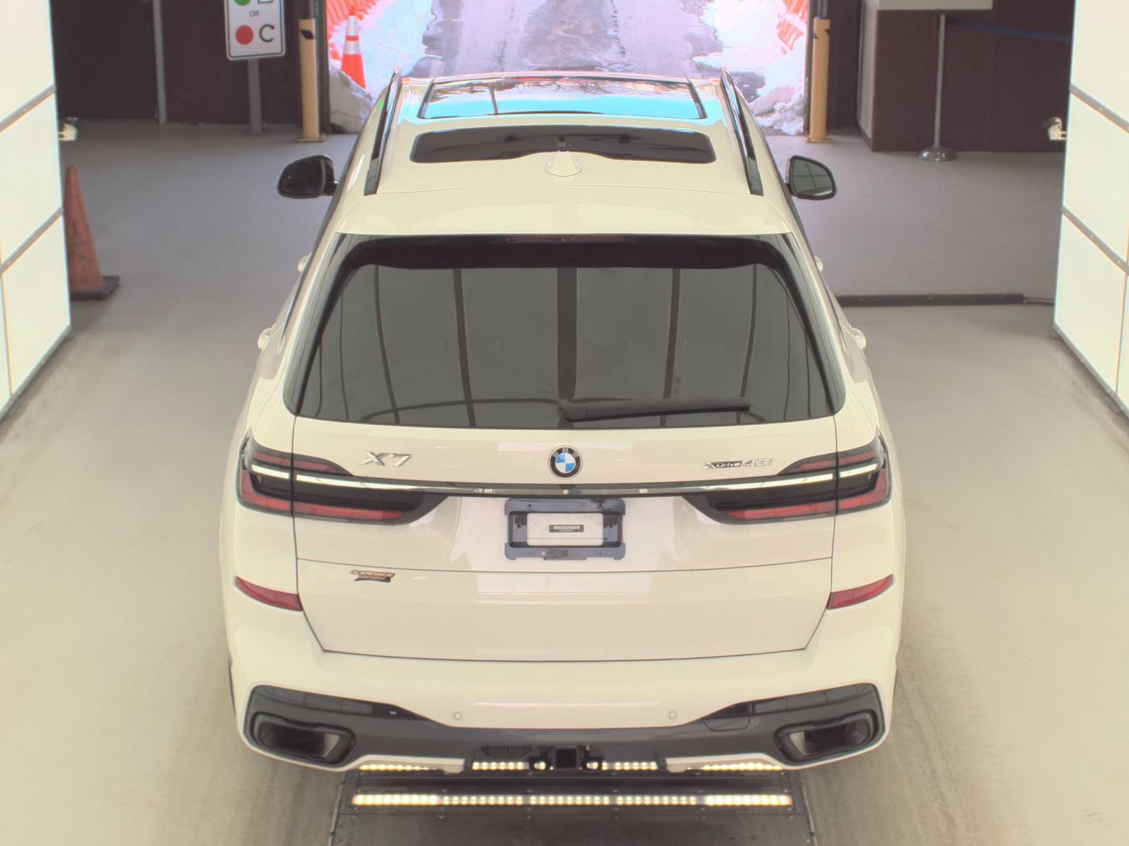 2023 BMW X7 xDrive40i AWD