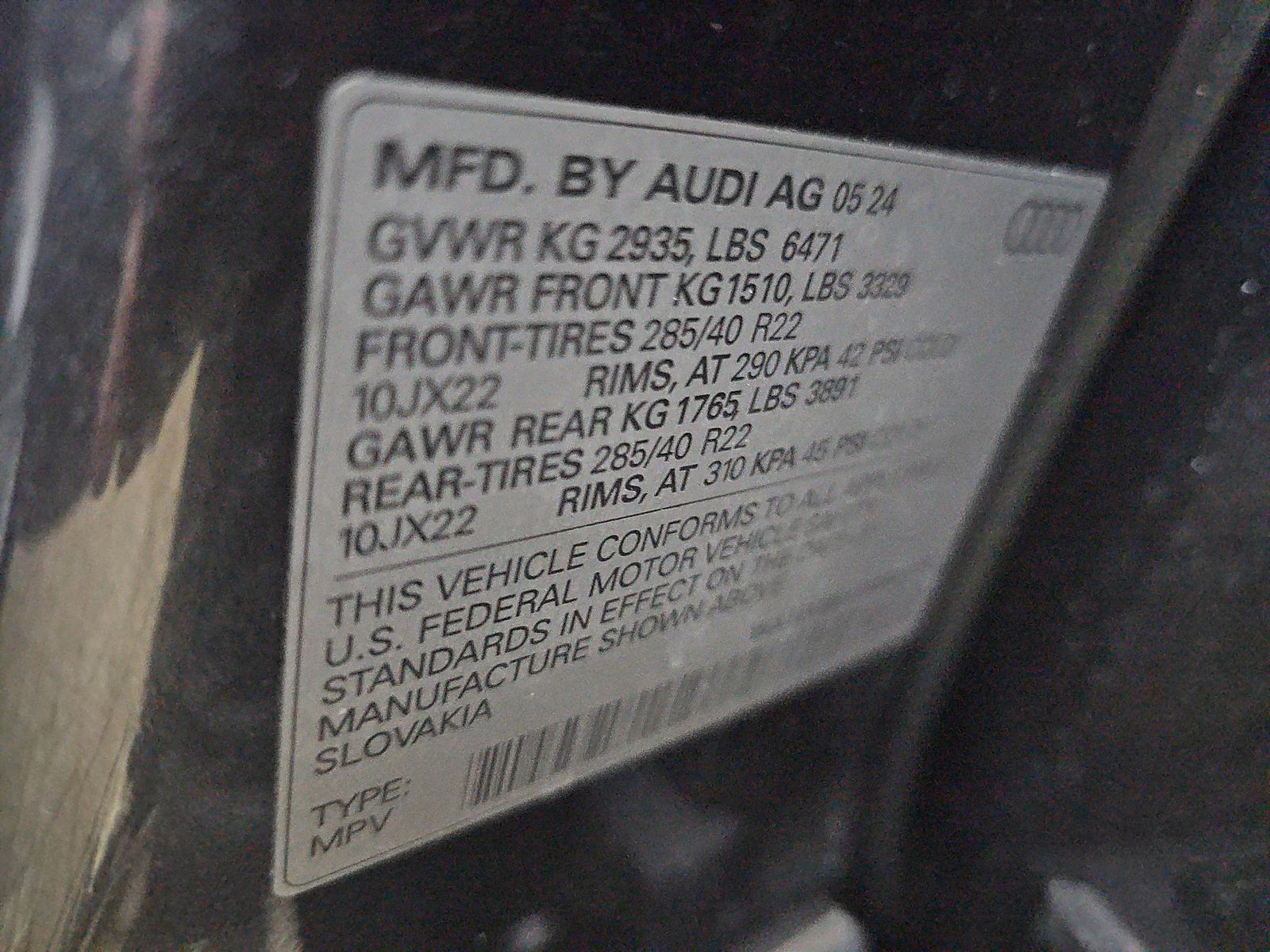 2024 Audi Q8 Premium Plus AWD