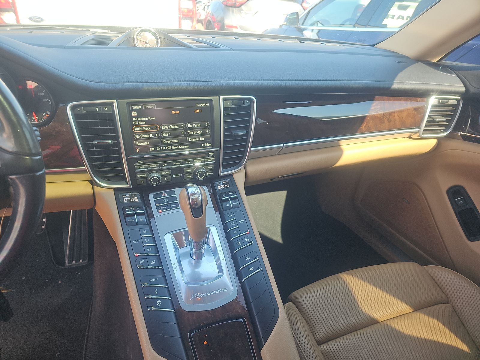 2016 Porsche Panamera 4 Edition AWD