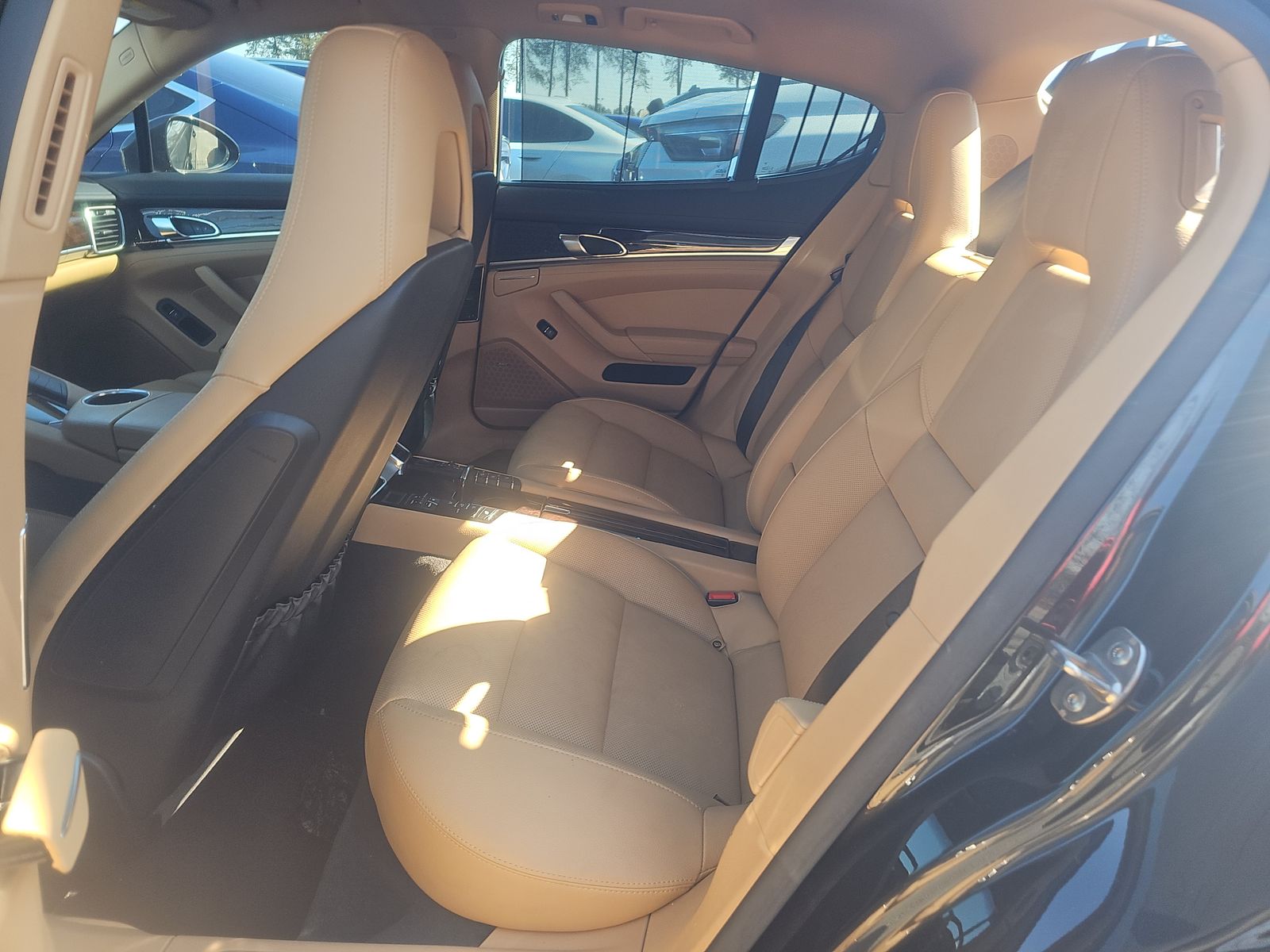 2016 Porsche Panamera 4 Edition AWD