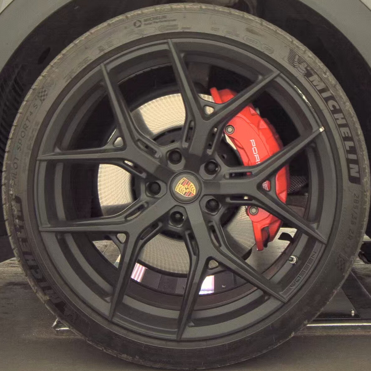 2022 Porsche Cayenne GTS AWD