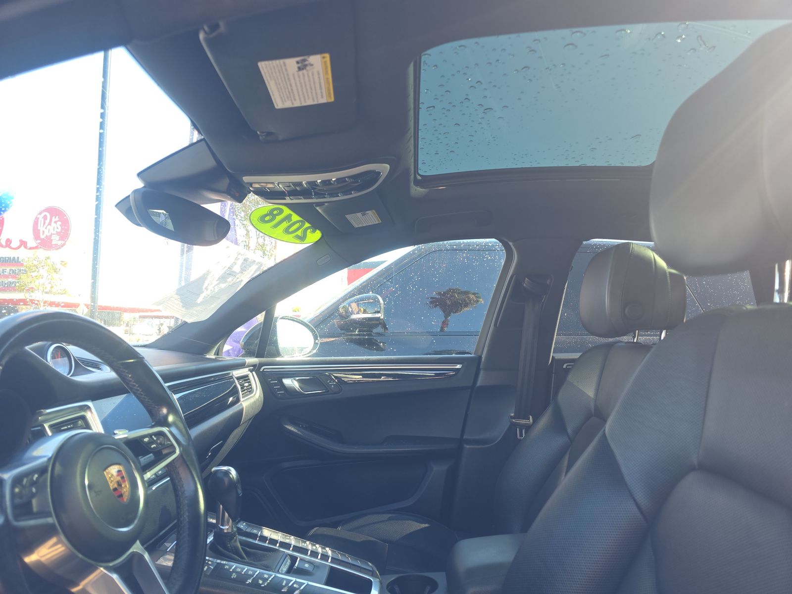 2018 Porsche Macan Base AWD